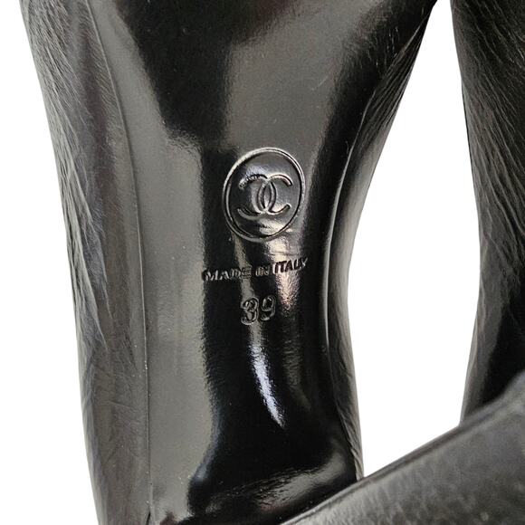 Chanel CC Patent Leather Pointed Cap Toe Pump Heel Size 39 US 8 8.5 Black Silver - Picture 8 of 13